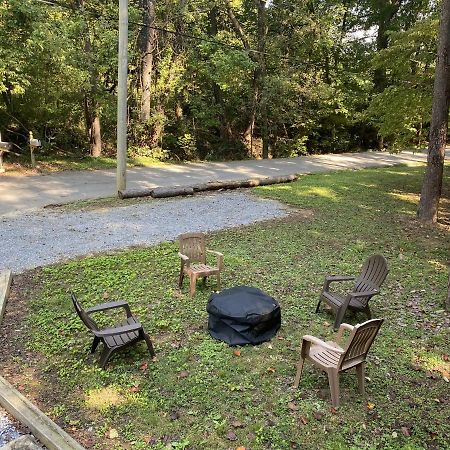 Tranquil Valley Retreat Cabin Sevierville Eksteriør bilde