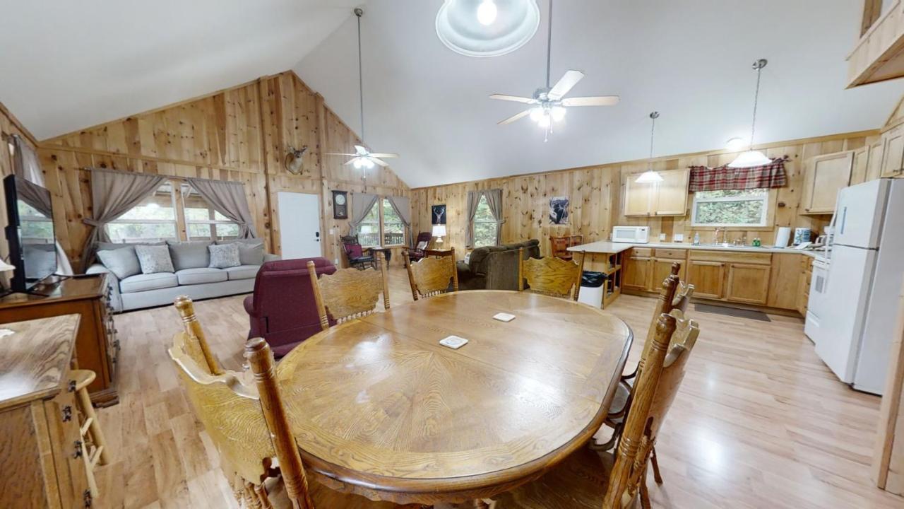 Tranquil Valley Retreat Cabin Sevierville Eksteriør bilde